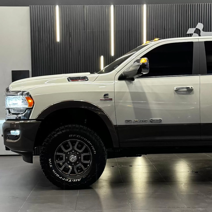 Foto do veículo RAM 3500 6.7 I6 TURBO DIESEL LIMITED LONGHORN CD 4X4  AUTOMÁTICO 2022 38.000 KM 409.990,00