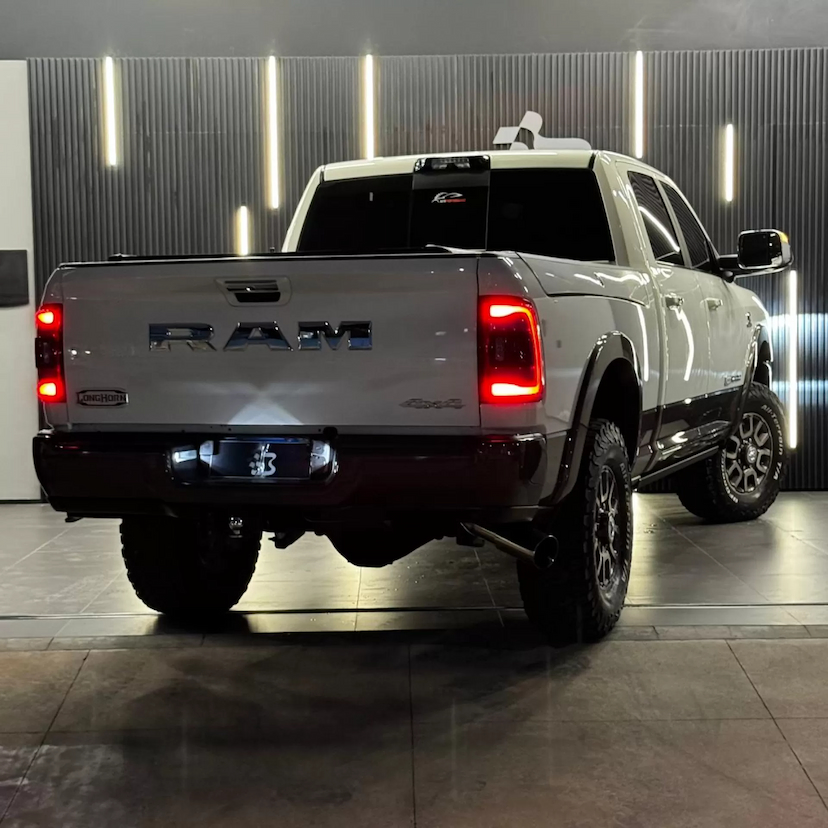 Foto do veículo RAM 3500 6.7 I6 TURBO DIESEL LIMITED LONGHORN CD 4X4  AUTOMÁTICO 2022 38.000 KM 409.990,00