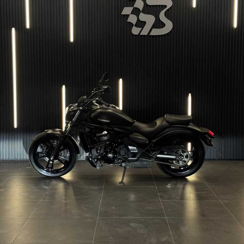 Foto do veículo KAWASAKI VULCAN 650 S ABS S 650 2022 22.000 KM 42.990,00