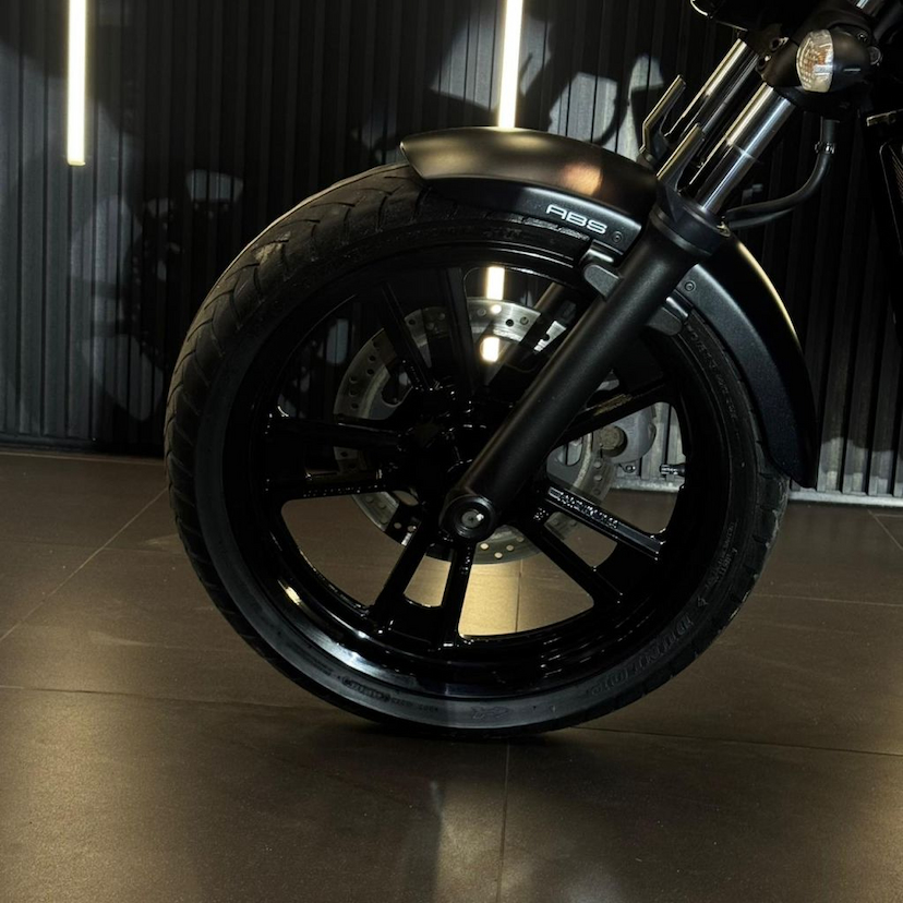 Foto do veículo KAWASAKI VULCAN 650 S ABS S 650 2022 22.000 KM 42.990,00
