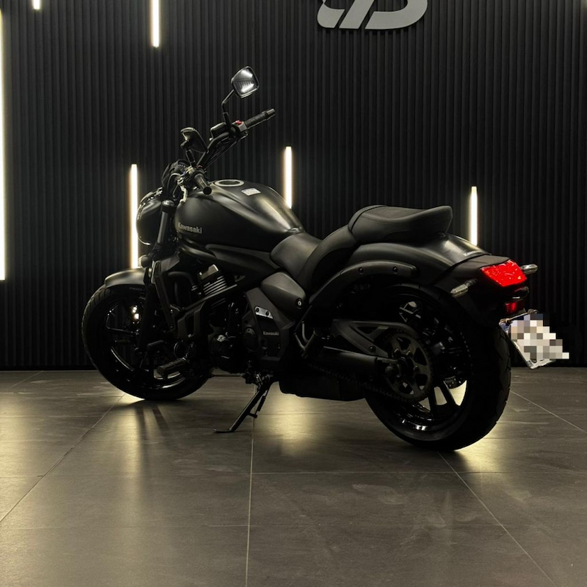 Foto do veículo KAWASAKI VULCAN 650 S ABS S 650 2022 22.000 KM 42.990,00