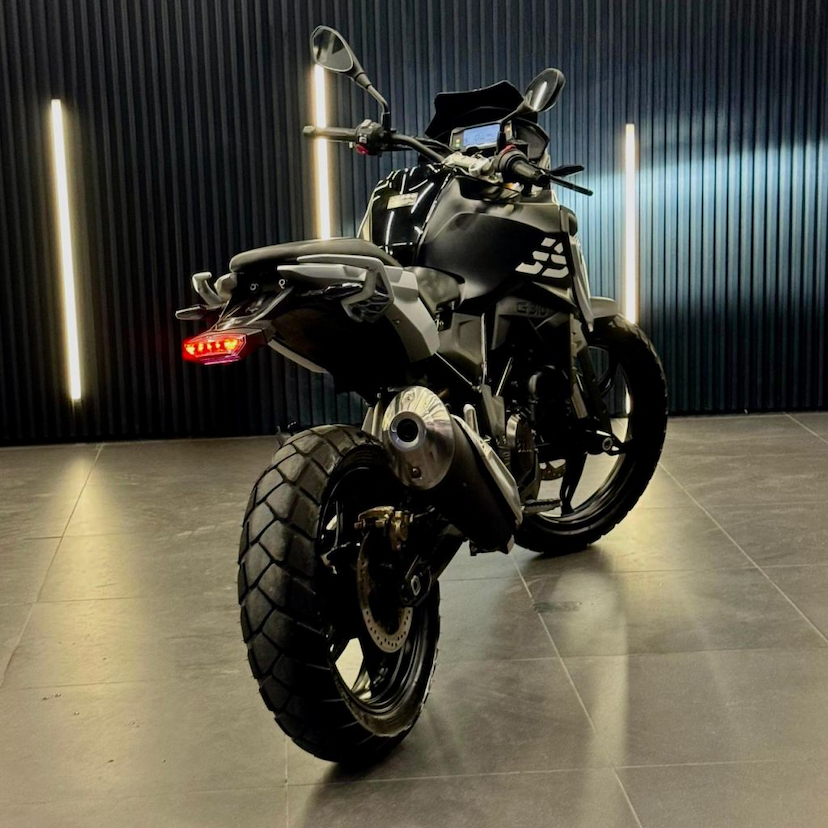Foto do veículo BMW G310 GS GS 310 2023 8.000 KM 32.990,00