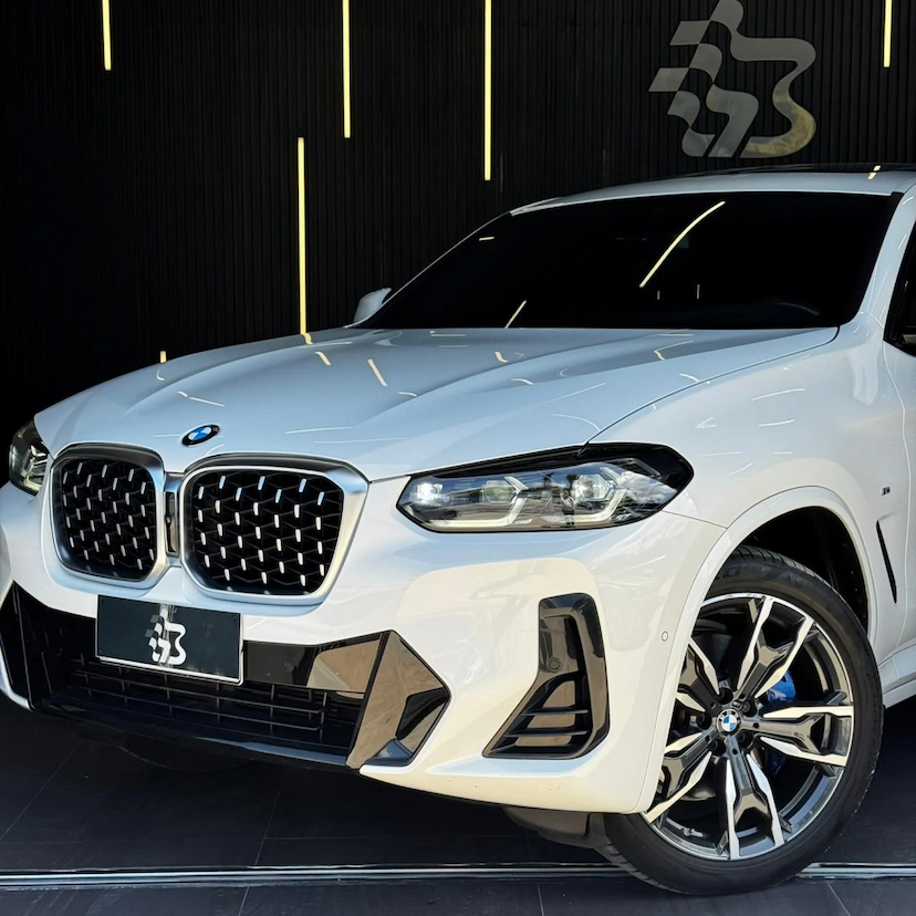 Foto do veículo BMW X4 2.0 16V GASOLINA XDRIVE30I M SPORT STEPTRONIC 2022 12.000 KM 299.990,00