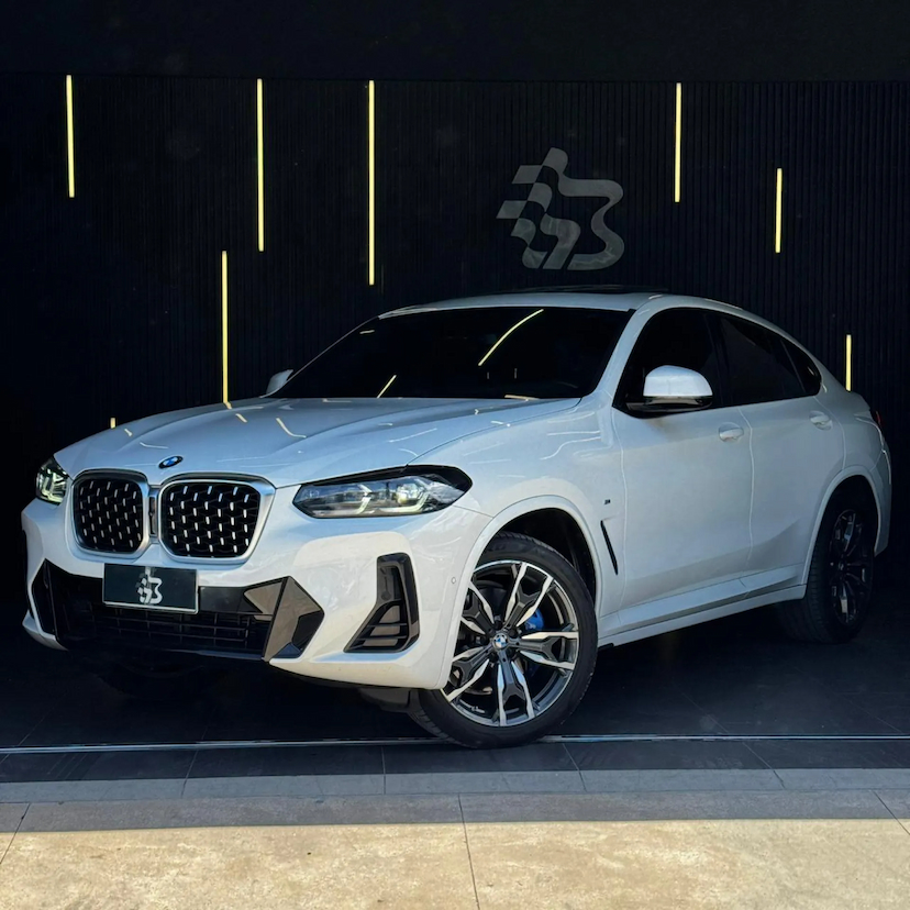 Foto do veículo BMW X4 2.0 16V GASOLINA XDRIVE30I M SPORT STEPTRONIC 2022 12.000 KM 299.990,00