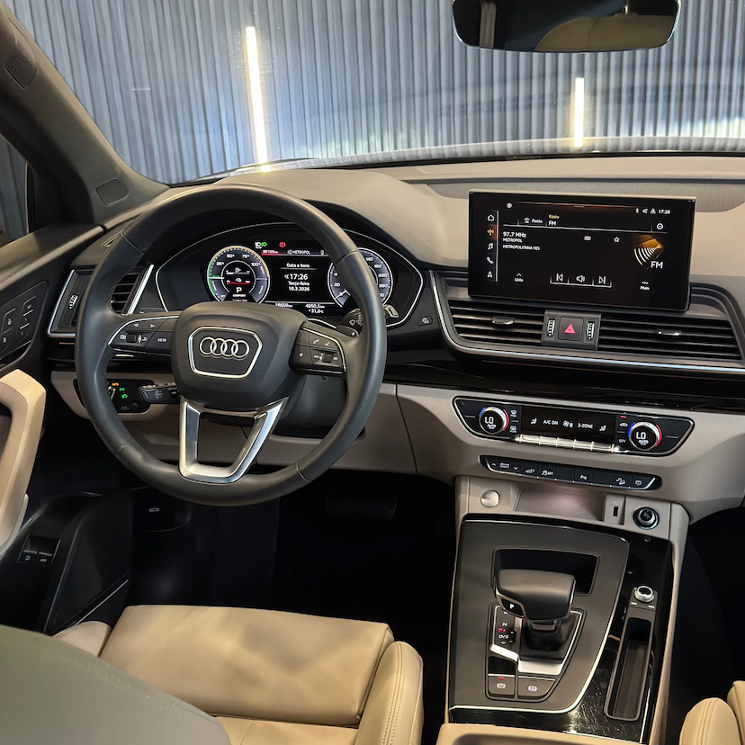 Foto do veículo AUDI Q5 2.0 55 TFSIE PHEV SPORTBACK PERFORMANCE BLACK QUATTRO S TRONIC 2024 18.000 KM 319.990,00