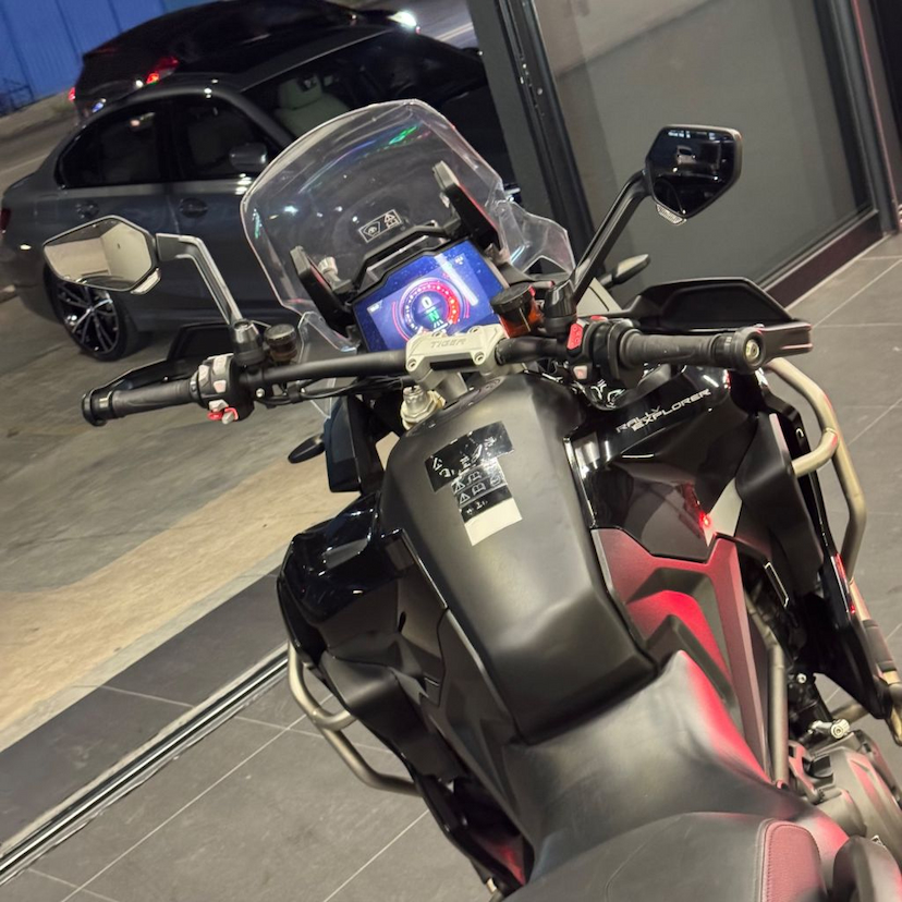Foto do veículo TRIUMPH TIGER 1200 RALLY EXPLORER 2022 36.000 KM 85.990,00