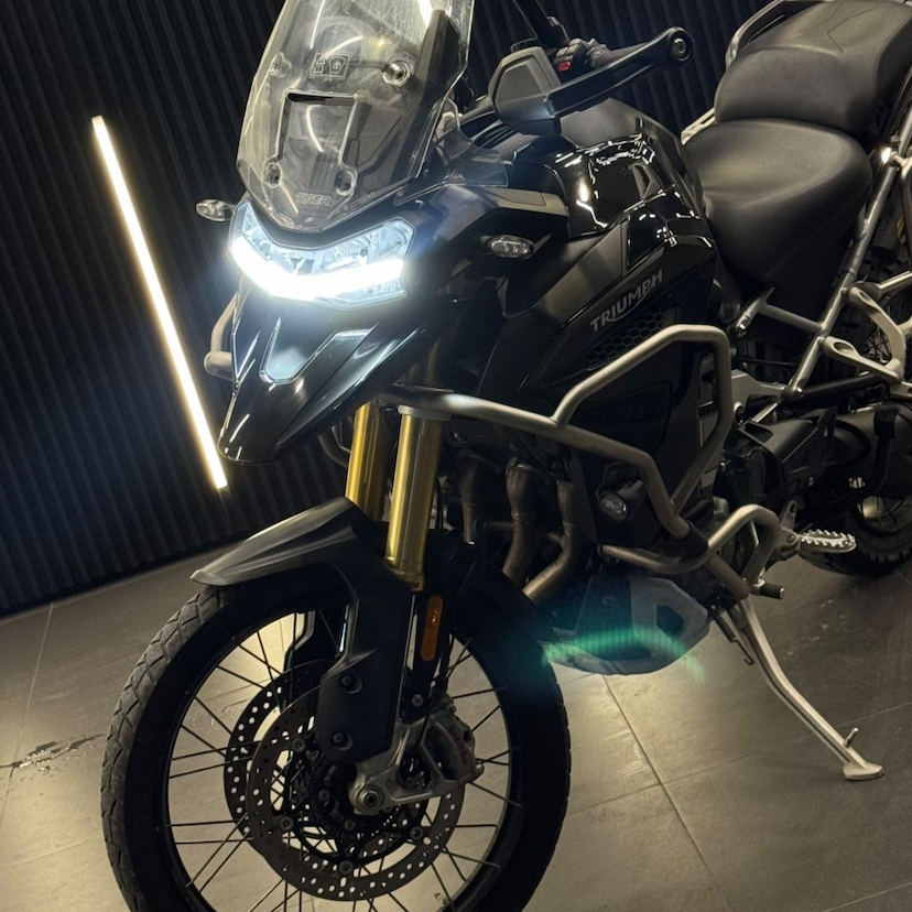 Foto do veículo TRIUMPH TIGER 1200 RALLY EXPLORER 2022 36.000 KM 85.990,00