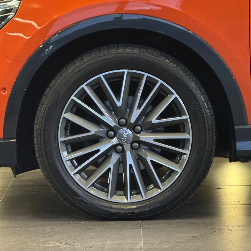 Foto do veículo AUDI Q3 1.4 35 TFSI GASOLINA BLACK S TRONIC 2020 44.000 KM 169.990,00