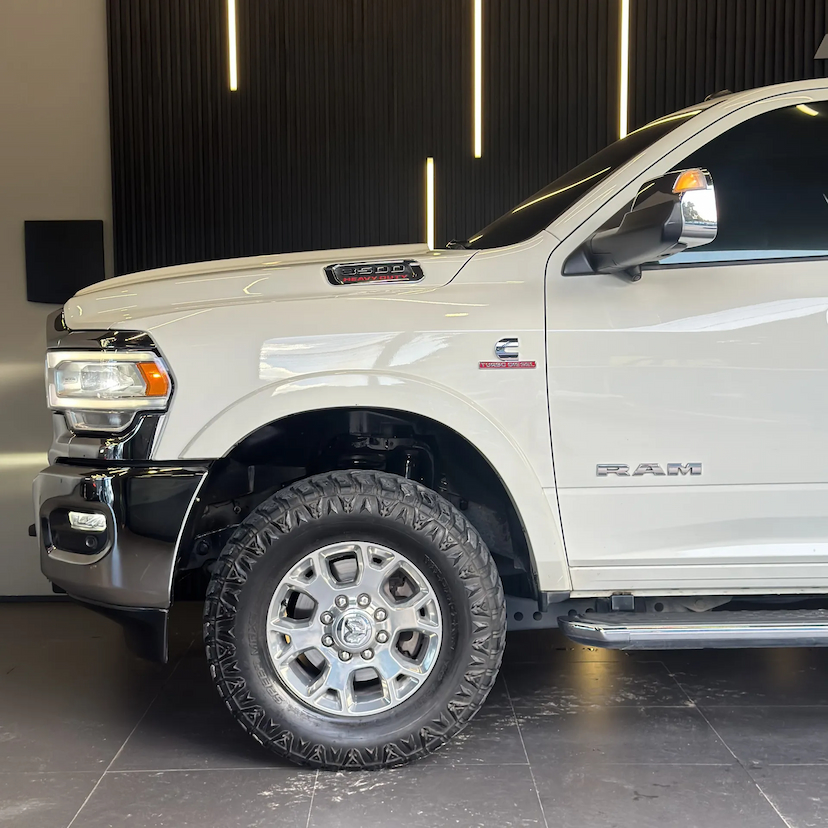 Foto do veículo RAM 3500 6.7 I6 TURBO DIESEL LARAMIE CD 4X4 AUTOMÁTICO 2022 54.000 KM 350.990,00