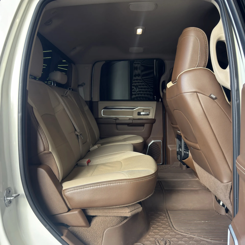 Foto do veículo RAM 3500 6.7 I6 TURBO DIESEL LARAMIE CD 4X4 AUTOMÁTICO 2022 54.000 KM 350.990,00