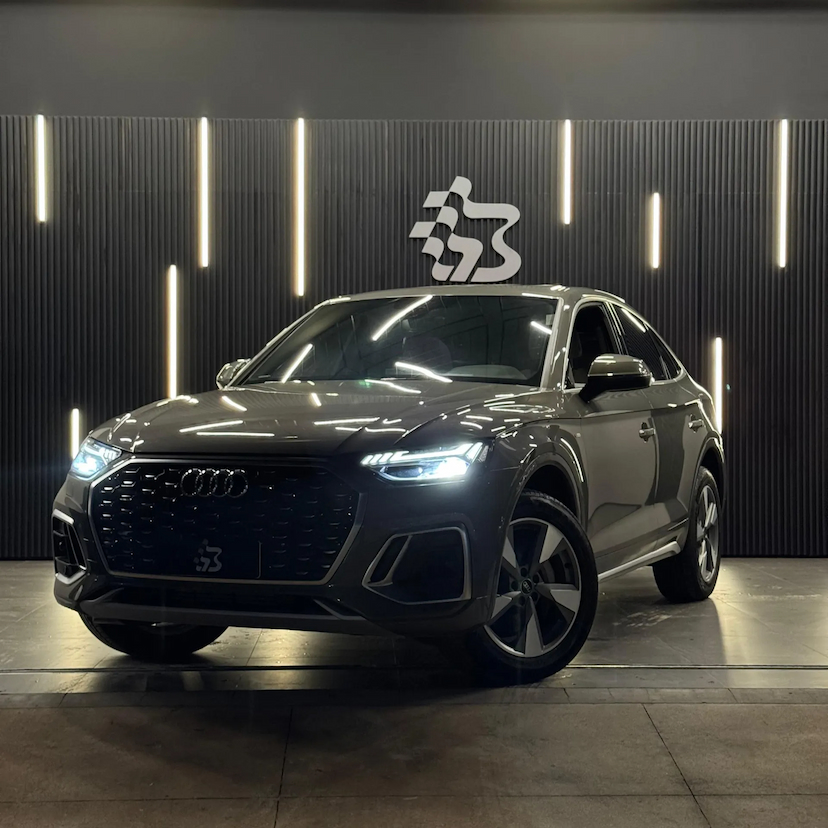 Foto do veículo AUDI Q5 2.0 45 TFSI GASOLINA S LINE BLACK QUATTRO S TRONIC 2025 1.880 KM 392.990,00