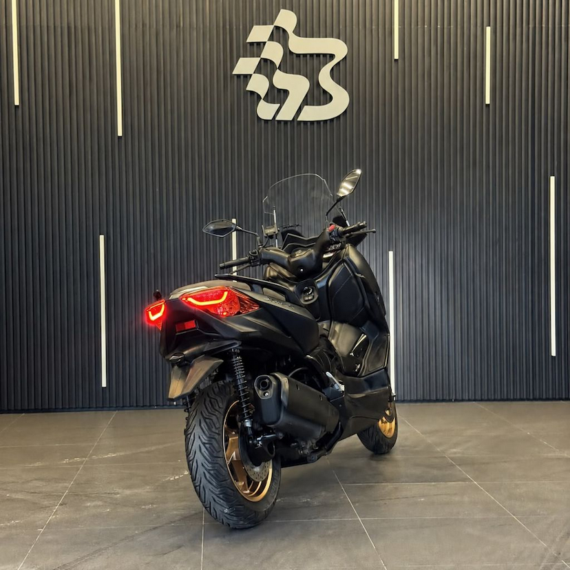 Foto do veículo YAMAHA XMAX ABS 250 2023 17.594 KM 26.990,00