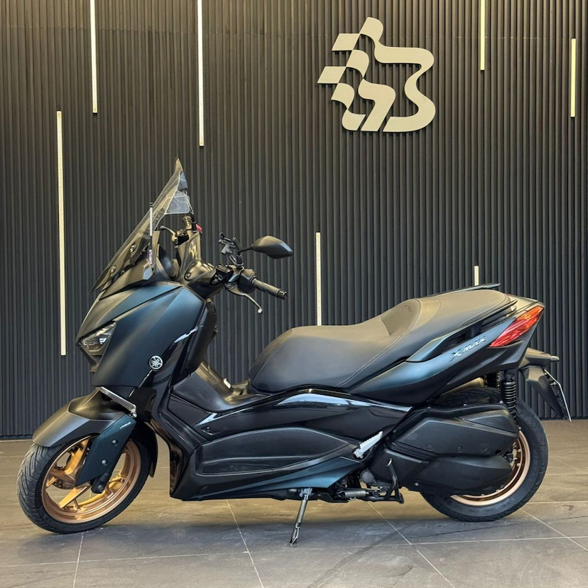 Foto do veículo YAMAHA XMAX ABS 250 2023 17.594 KM 26.990,00