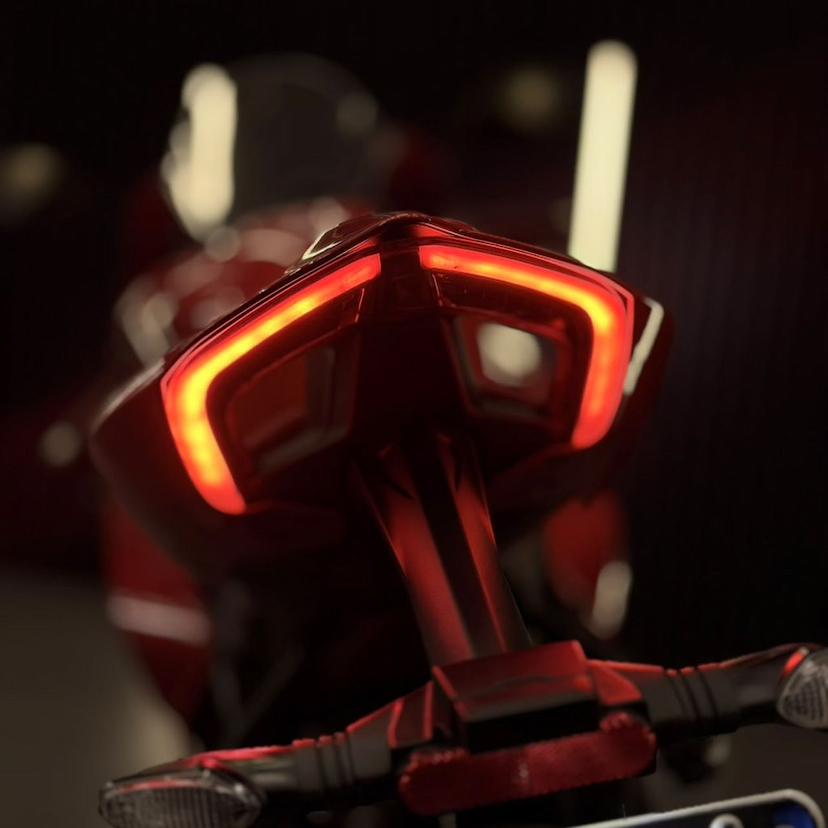 Foto do veículo DUCATI PANIGALE V4 S PANIGALE V4 S 2024 1.402 KM 149.990,00