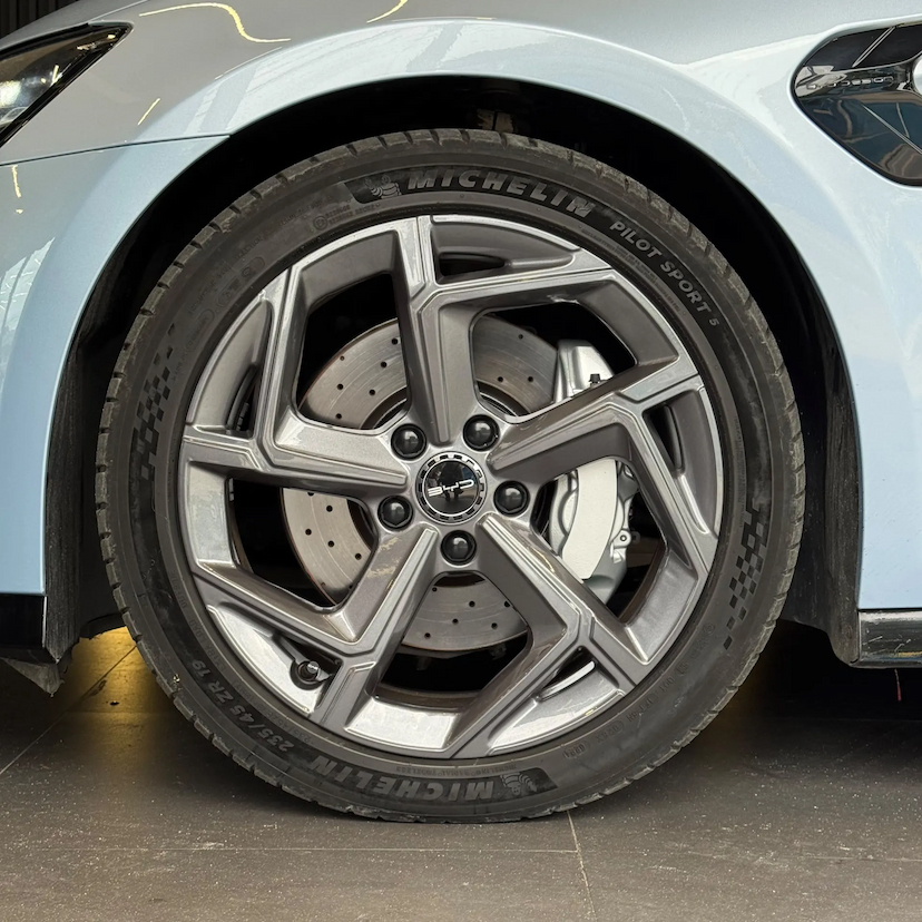 Foto do veículo BYD SEAL 82,5 KW ELÉTRICO AWD 2025 44.222 KM 217.990,00