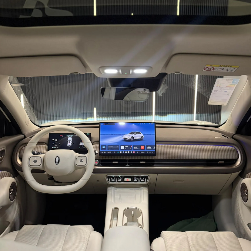 Foto do veículo GWM ORA 5 58,3 KW ELÉTRICO 2027 0 KM 185.990,00