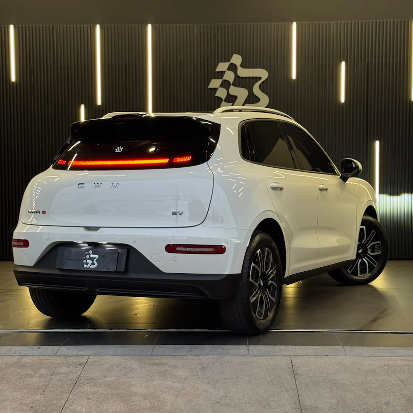 Foto do veículo GWM ORA 5 58,3 KW ELÉTRICO 2027 0 KM 185.990,00