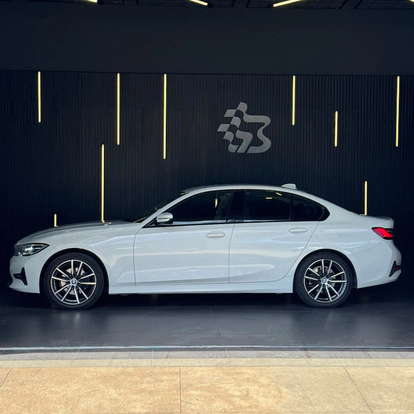 Foto do veículo BMW 320I 2.0 16V TURBO GASOLINA SPORT GP AUTOMÁTICO 2020 25.684 KM 165.990,00
