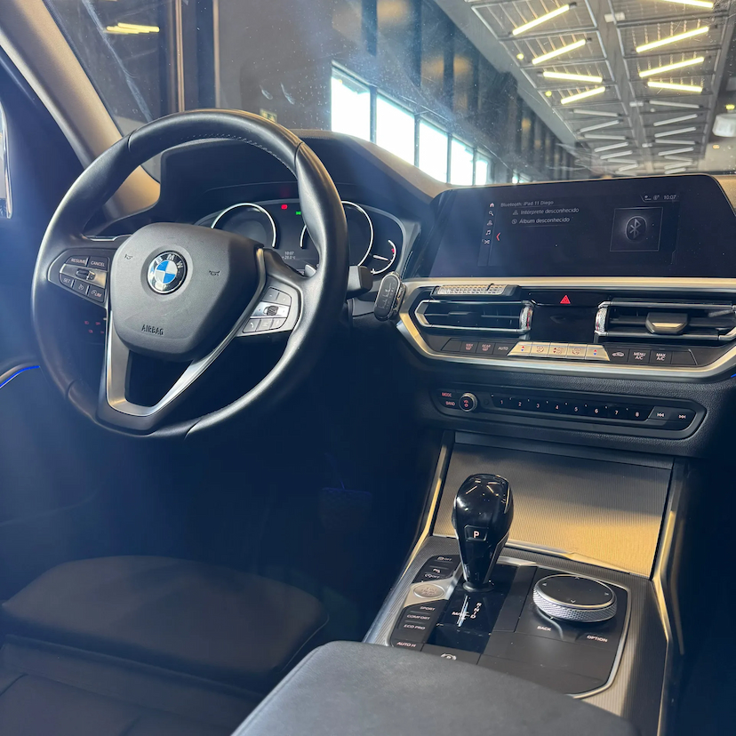 Foto do veículo BMW 320I 2.0 16V TURBO GASOLINA SPORT GP AUTOMÁTICO 2020 25.684 KM 165.990,00