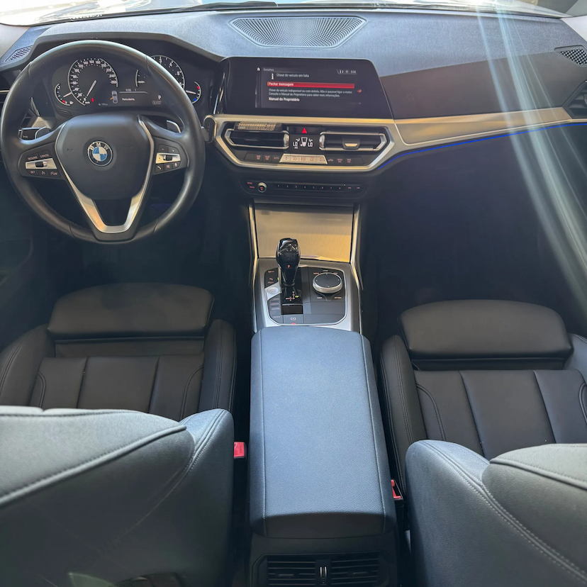 Foto do veículo BMW 320I 2.0 16V TURBO GASOLINA SPORT GP AUTOMÁTICO 2020 25.684 KM 165.990,00