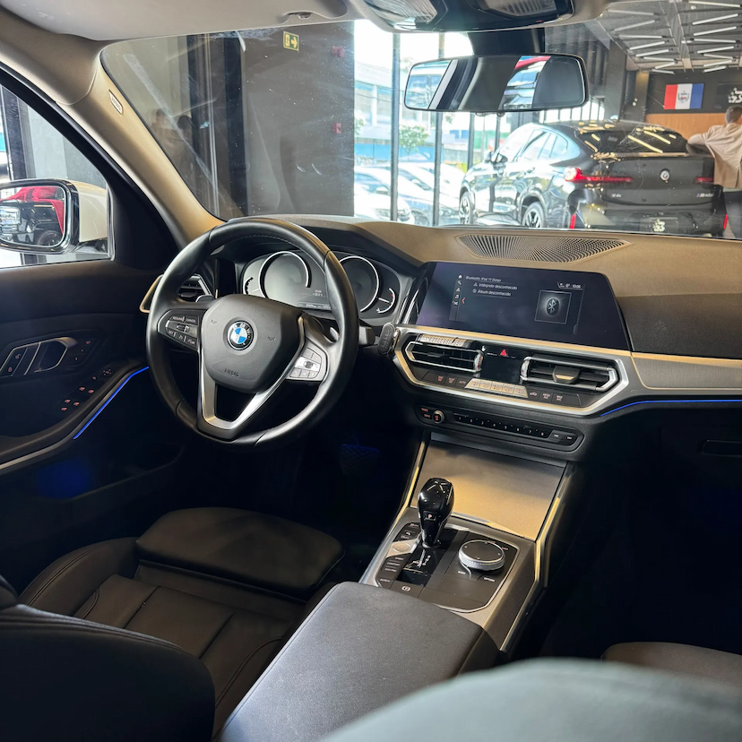 Foto do veículo BMW 320I 2.0 16V TURBO GASOLINA SPORT GP AUTOMÁTICO 2020 25.684 KM 165.990,00