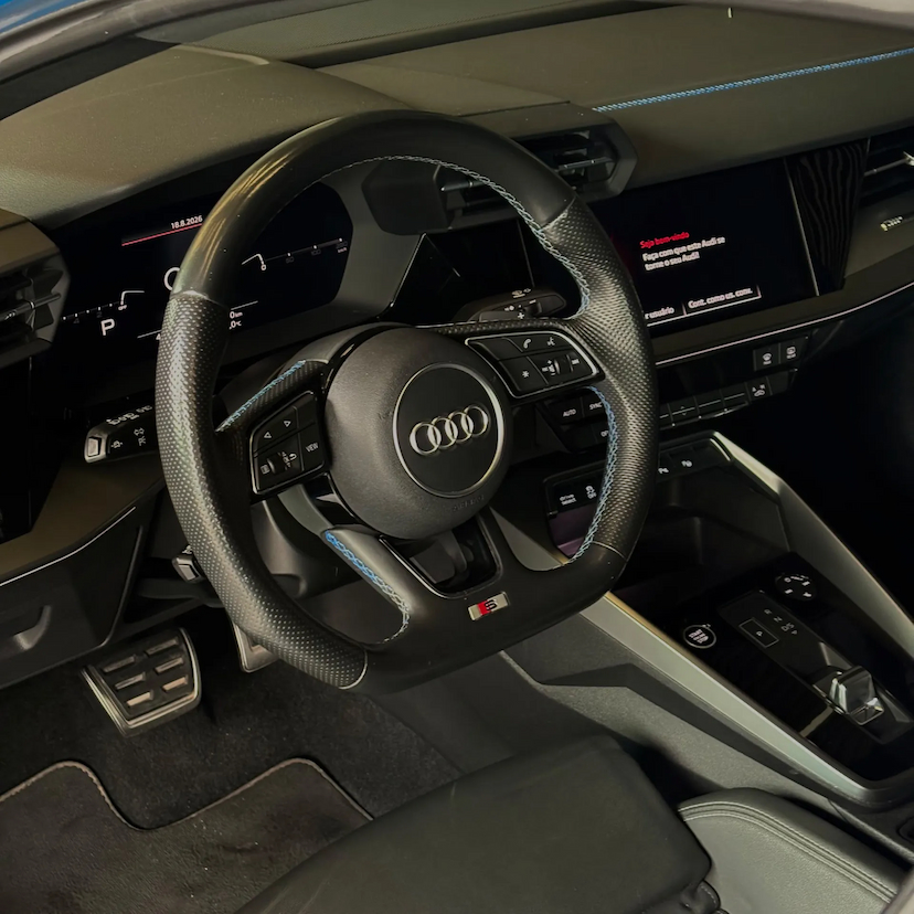 Foto do veículo AUDI A3 2.0 40 TFSI MHEV SEDAN PERFORMANCE BLACK S-TRONIC 2022 48.000 KM 195.000,00