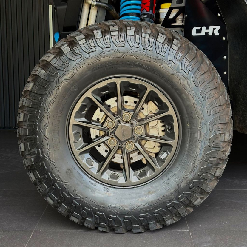 Foto do veículo POLARIS RZR PRO XP 4 1000 ULTIMATE RZR PRO S ULTIMATE 2026 1.400 KM 273.990,00