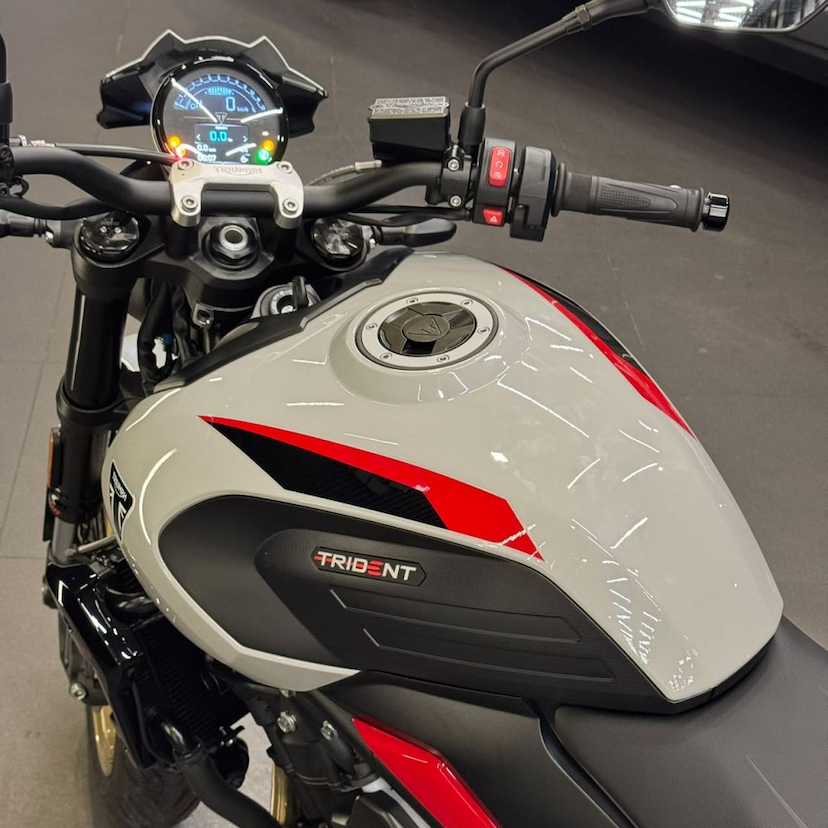 Foto do veículo TRIUMPH TRIDENT 750 TRIDENT 800 2026 326 KM 59.990,00