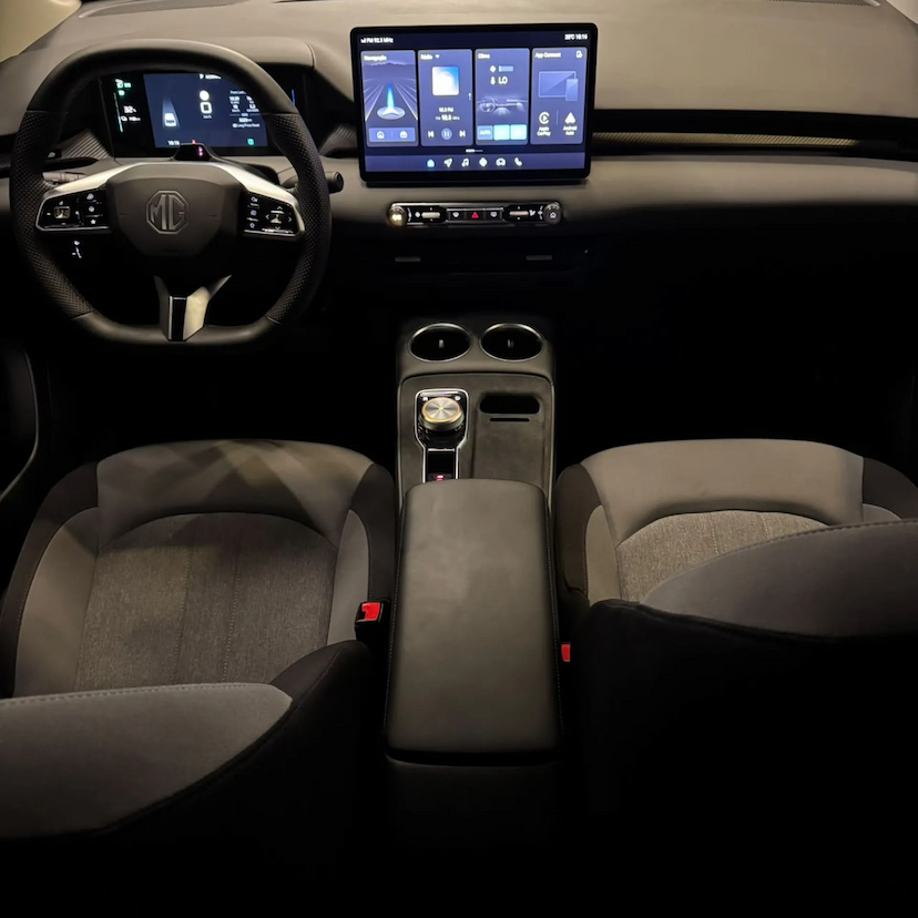 Foto do veículo MG 4 64 KW ELÉTRICO COMFORT 2027 3.223 KM 174.990,00