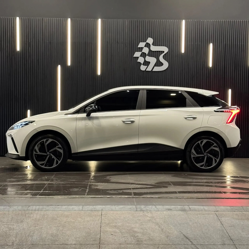 Foto do veículo MG 4 64 KW ELÉTRICO COMFORT 2027 3.223 KM 174.990,00
