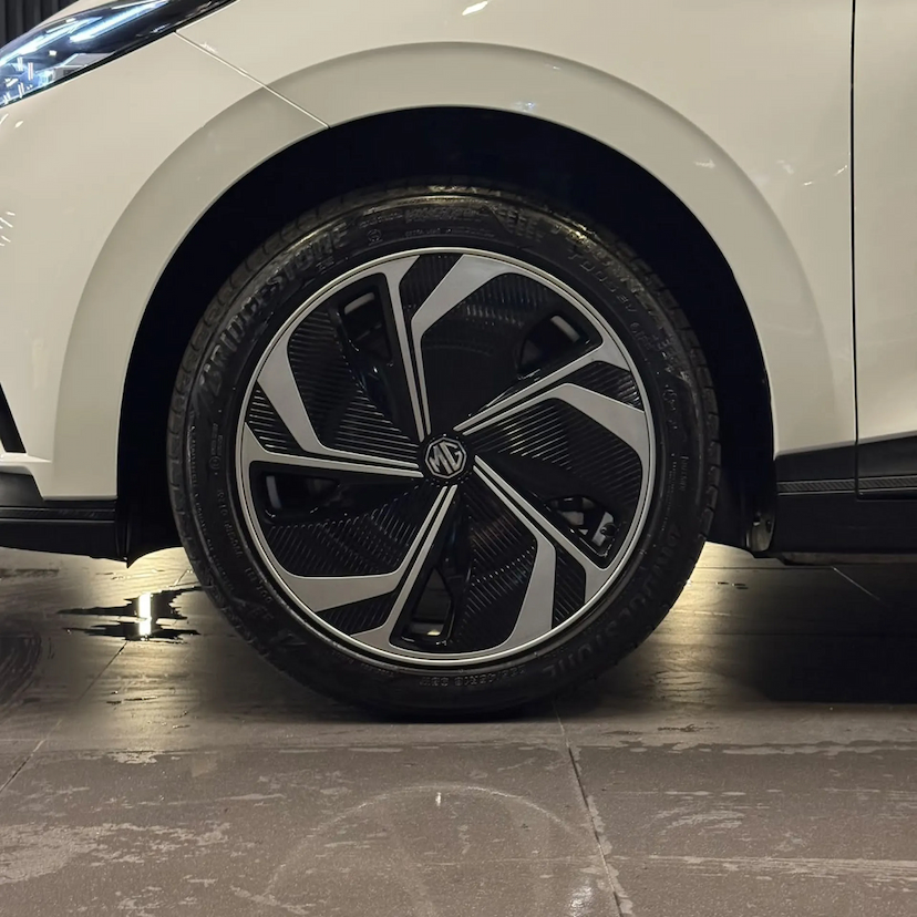 Foto do veículo MG 4 64 KW ELÉTRICO COMFORT 2027 3.223 KM 174.990,00