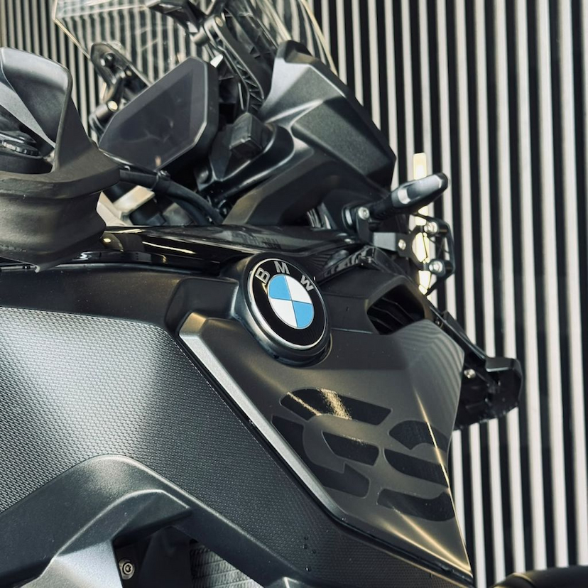 Foto do veículo BMW F 850 GS 850 GS PREMIUM 2023 30.350 KM 60.990,00