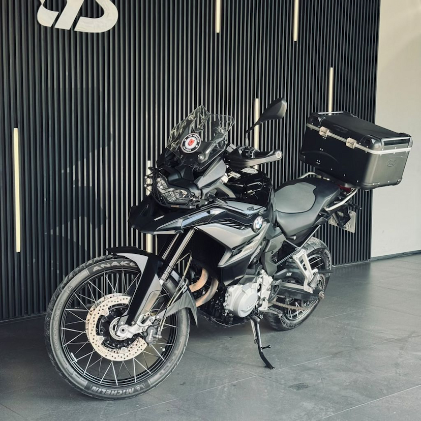 Foto do veículo BMW F 850 GS 850 GS PREMIUM 2023 30.350 KM 60.990,00