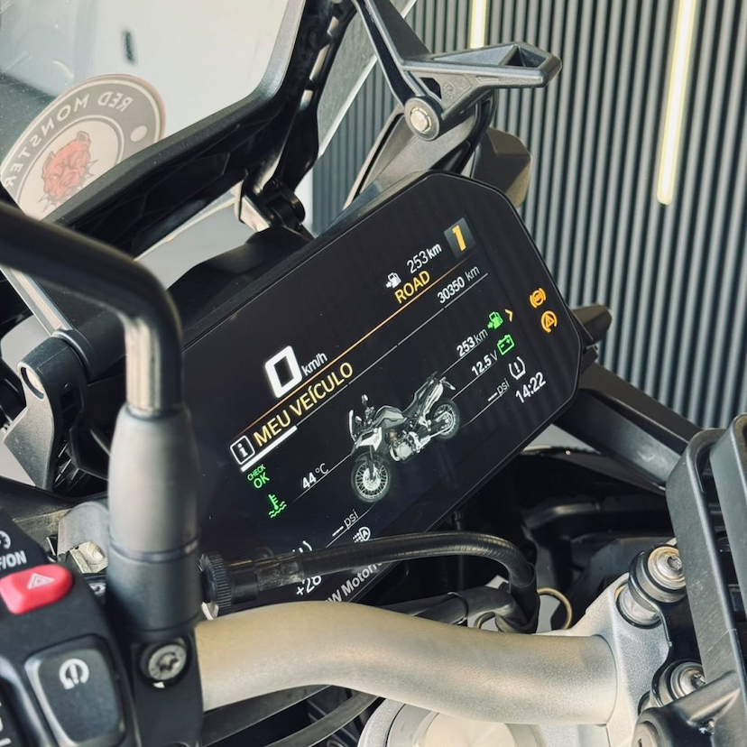 Foto do veículo BMW F 850 GS 850 GS PREMIUM 2023 30.350 KM 60.990,00
