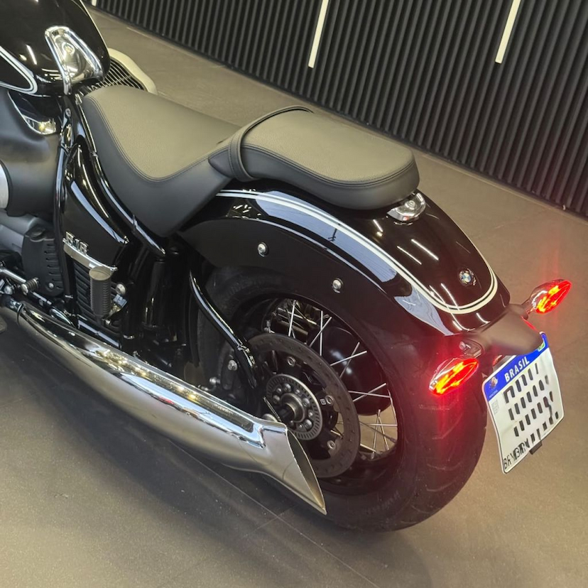 Foto do veículo BMW R18 R 18 PURE 2023 1.217 KM 94.990,00