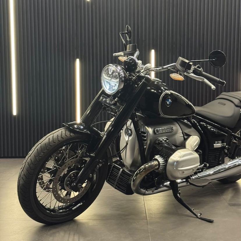Foto do veículo BMW R18 R 18 PURE 2023 1.217 KM 94.990,00