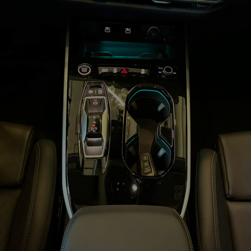 Foto do veículo AUDI A5 2.0 TFSI GASOLINA PERFORMANCE S EDITION QUATTRO S TRONIC 2025 1.956 KM 335.990,00