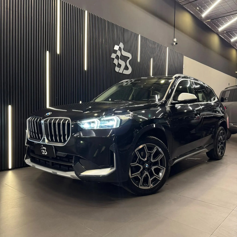 Foto do veículo BMW X1 2.0 16V TURBO GASOLINA SDRIVE20I X-LINE STEPTRONIC 2023 18.127 KM 218.990,00