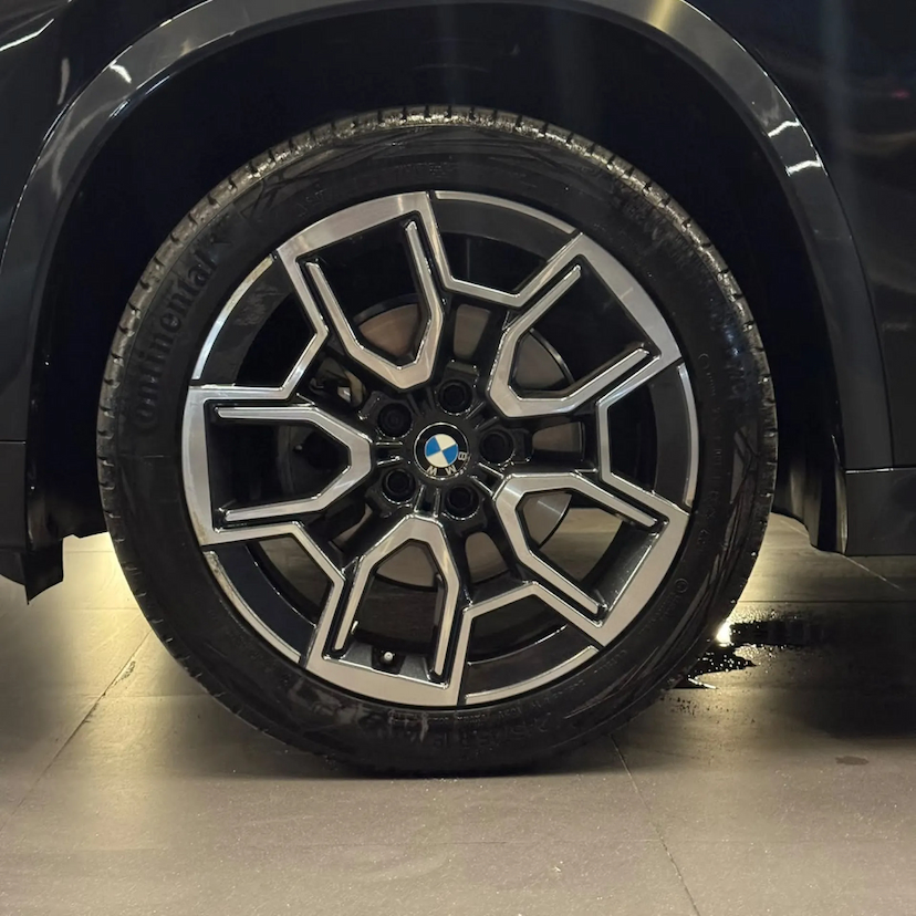 Foto do veículo BMW X1 2.0 16V TURBO GASOLINA SDRIVE20I X-LINE STEPTRONIC 2023 18.127 KM 218.990,00