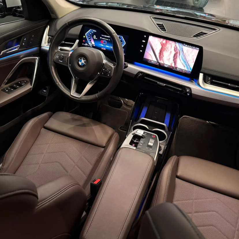 Foto do veículo BMW X1 2.0 16V TURBO GASOLINA SDRIVE20I X-LINE STEPTRONIC 2023 18.127 KM 218.990,00
