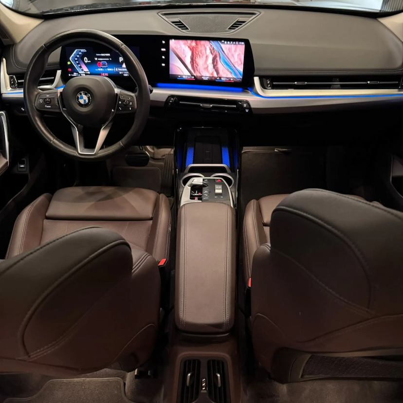 Foto do veículo BMW X1 2.0 16V TURBO GASOLINA SDRIVE20I X-LINE STEPTRONIC 2023 18.127 KM 218.990,00
