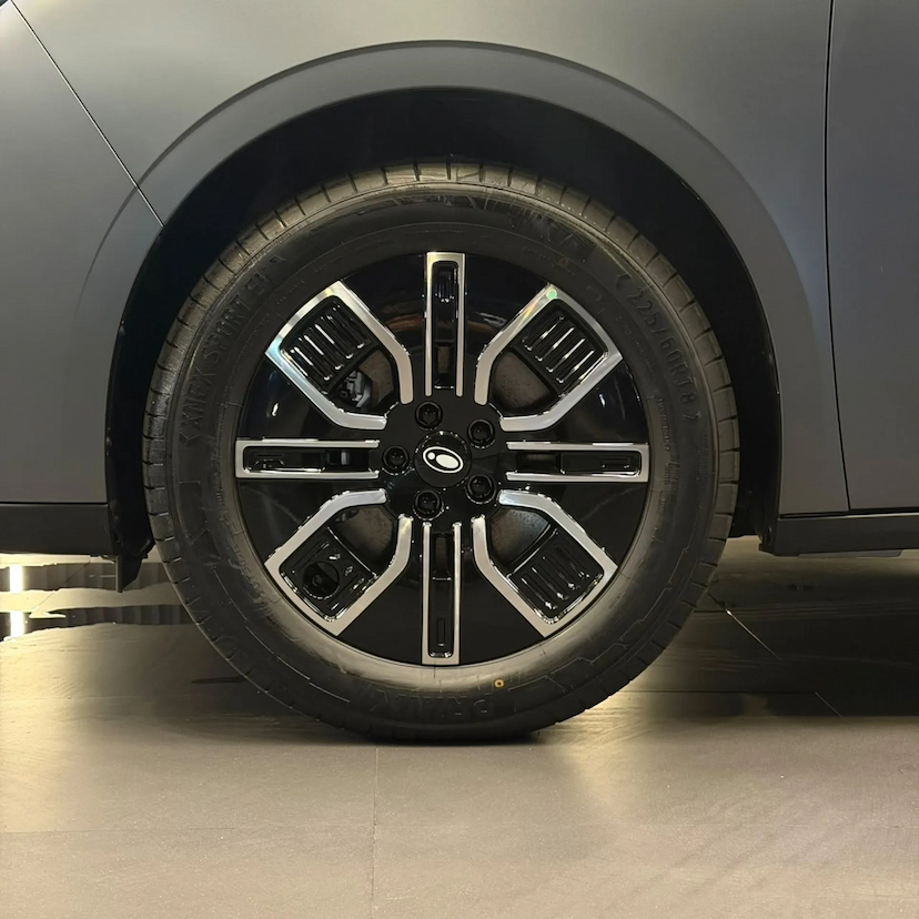 Foto do veículo GWM ORA 5 58,3 KW ELÉTRICO 2027 0 KM 199.990,00