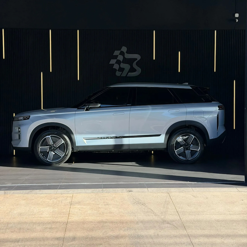 Foto do veículo JAECOO 7 1.5 TGDI PHEV ELITE DHT 2027 2.879 KM 186.990,00