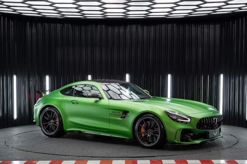Foto do veículo MERCEDES-BENZ AMG GT R 2021 804 KM 2.348.000,00
