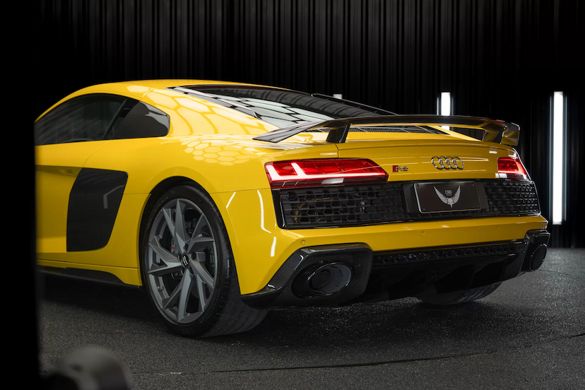 Foto do veículo AUDI R8 COUPÉ QUATTRO S TRONIC 2021 1.737 KM 1.849.900,00