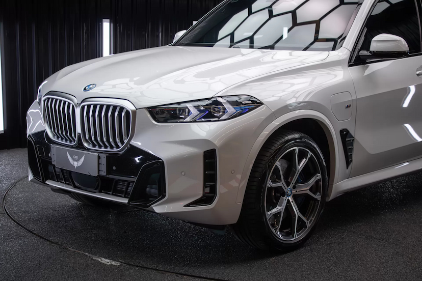 Foto do veículo BMW X5 M COMPETITION 2024 10.602 KM 709.900,00