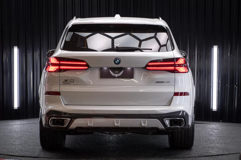 Foto do veículo BMW X5 M COMPETITION 2024 10.602 KM 709.900,00