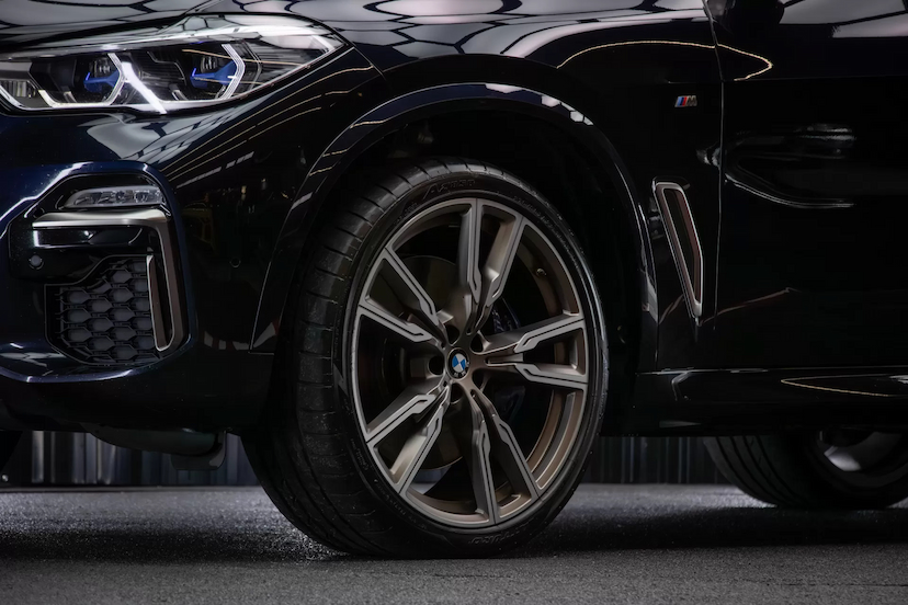 Foto do veículo BMW X5 M50I M SPORT 2021 65.000 KM 419.900,00