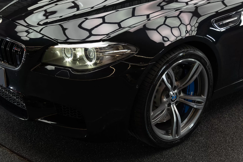 Foto do veículo BMW M5  2014 28.800 KM 319.900,00
