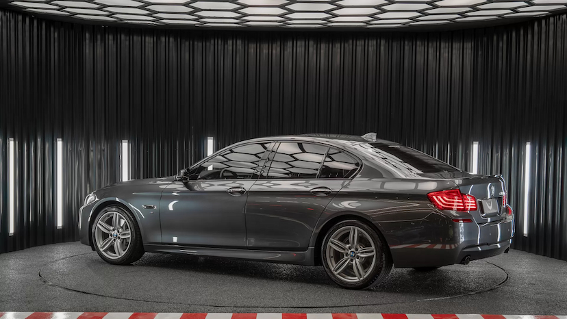 Foto do veículo BMW 535I M SPORT 2016 20.731 KM 185.900,00
